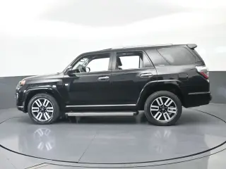 Toyota 4Runner 2022 AWD Limited 4p SUV