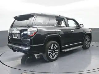 Toyota 4Runner 2022 AWD Limited 4p SUV