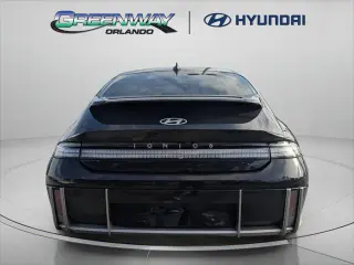 Hyundai IONIQ 6 2023 SEL 4p Sedan
