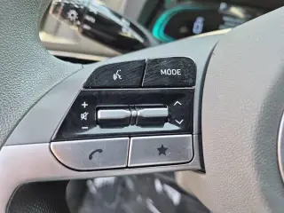Hyundai ELANTRA Hybrid 2025 Azul 4p Sedan