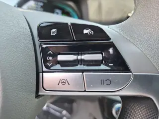 Hyundai ELANTRA Hybrid 2025 Azul 4p Sedan
