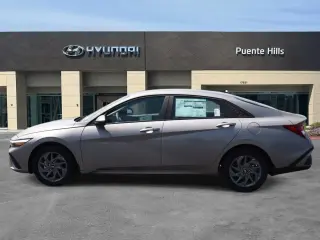 Hyundai ELANTRA 2025 SEL Sport 4p Sedan