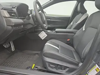Toyota Camry 2026 SE 4p Sedan