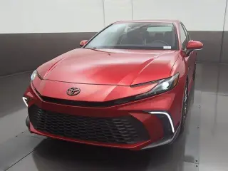 Toyota Camry 2025 SE 4p Sedan