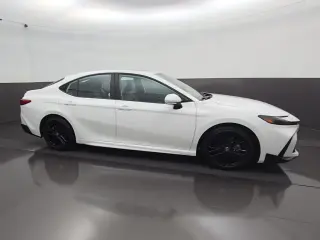 Toyota Camry 2025 SE 4p Sedan