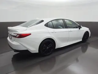 Toyota Camry 2025 SE 4p Sedan