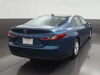 Toyota Camry 2025 SE 4p Sedan