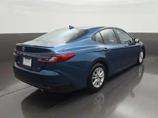 Toyota Camry 2025 SE 4p Sedan