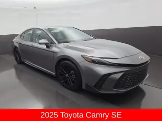 Toyota Camry 2025 SE 4p Sedan