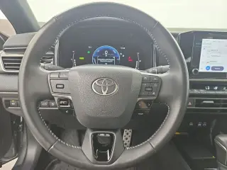 Toyota Camry 2025 SE 4p Sedan