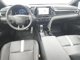 Toyota Camry 2025 SE 4p Sedan