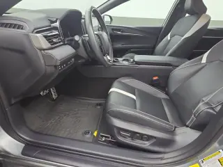 Toyota Camry 2025 SE 4p Sedan