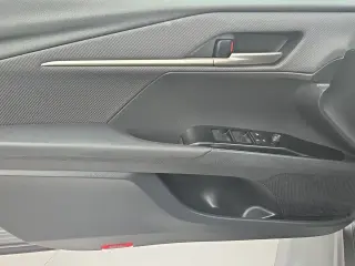 Toyota Camry 2025 SE 4p Sedan