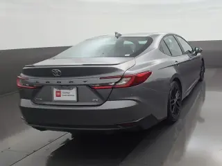 Toyota Camry 2025 SE 4p Sedan