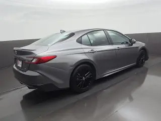 Toyota Camry 2025 SE 4p Sedan