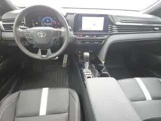 Toyota Camry 2025 SE 4p Sedan