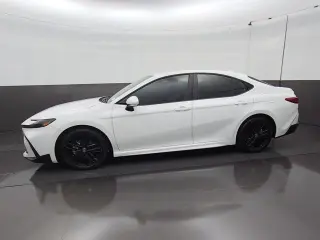 Toyota Camry 2025 SE 4p Sedan