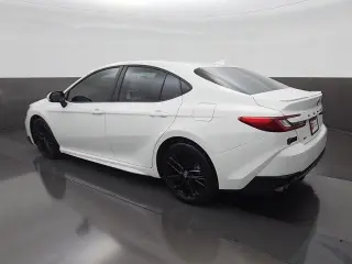 Toyota Camry 2025 SE 4p Sedan