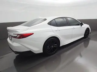 Toyota Camry 2025 SE 4p Sedan