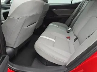 Toyota Camry 2026 SE 4p Sedan