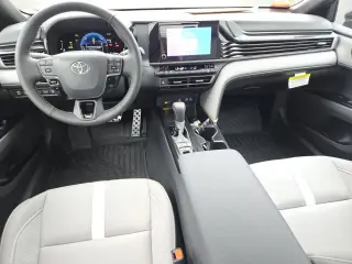 Toyota Camry 2026 SE 4p Sedan