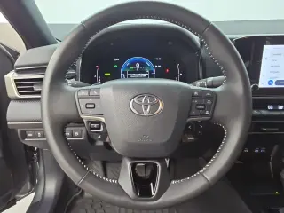 Toyota Camry 2025 SE 4dr Sedan