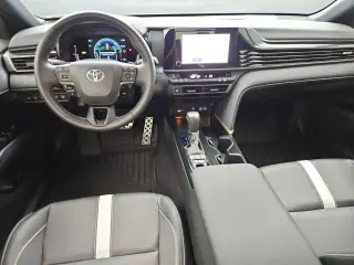 Toyota Camry 2025 SE 4dr Sedan