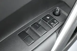 Toyota Corolla Cross 2024 AWD XLE 4p Crossover