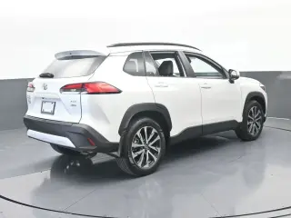 Toyota Corolla Cross 2024 AWD XLE 4p Crossover