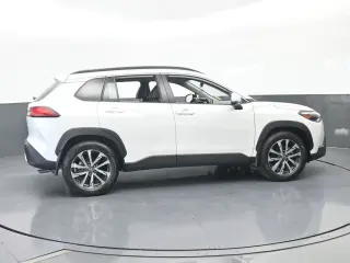 Toyota Corolla Cross 2024 AWD XLE 4p Crossover