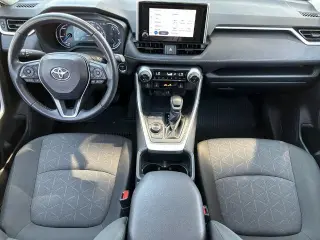 Toyota RAV4 Hybrid 2024 AWD XLE SUV 4p.