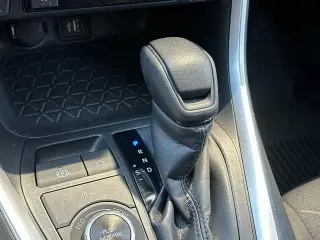 Toyota RAV4 Hybrid 2024 AWD XLE SUV 4p.