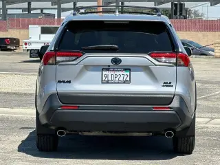 Toyota RAV4 Hybrid 2024 AWD XLE SUV 4p.