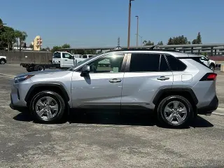 Toyota RAV4 Hybrid 2024 AWD XLE SUV 4p.