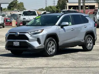 Toyota RAV4 Hybrid 2024 AWD XLE SUV 4p.