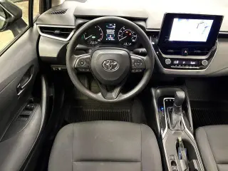 Toyota Corolla Hybrid 2024 LE Sedan 4p