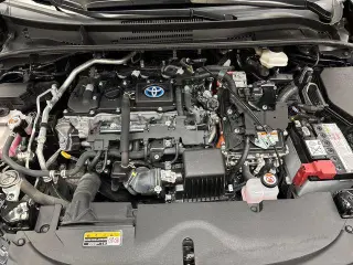 Toyota Corolla Hybrid 2024 LE Sedan 4p