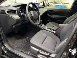 Toyota Corolla Hybrid 2024 LE Sedan 4p