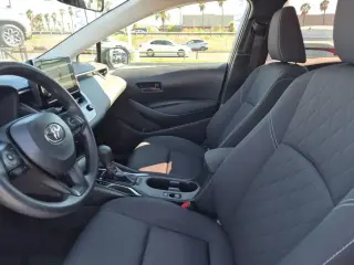 Toyota Corolla Hybrid 2024 SE 4p Sedan