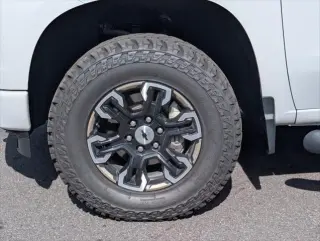 Chevrolet Silverado 1500 2023 4x4 RST 4p. Cabina Crew 5.8 ft. CB