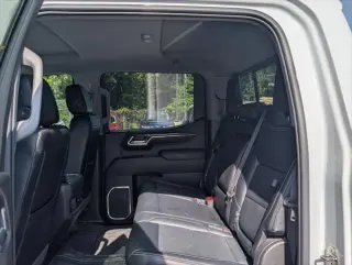 Chevrolet Silverado 1500 2023 4x4 RST 4p. Cabina Crew 5.8 ft. CB