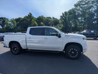 Chevrolet Silverado 1500 2023 4x4 RST 4p. Cabina Crew 5.8 ft. CB