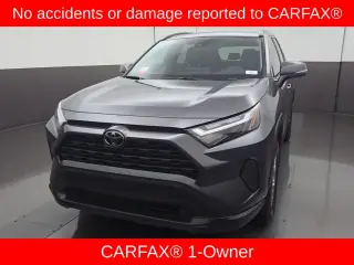 Toyota RAV4 2025 XLE 4p SUV