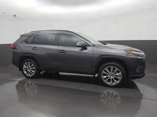 Toyota RAV4 2024 XLE Premium 4p SUV