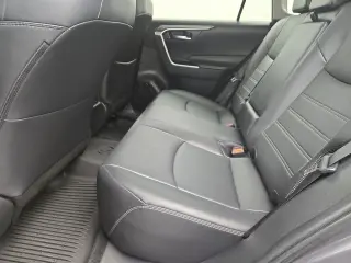 Toyota RAV4 2024 XLE Premium 4p SUV