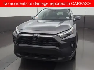 Toyota RAV4 2024 XLE Premium 4p SUV
