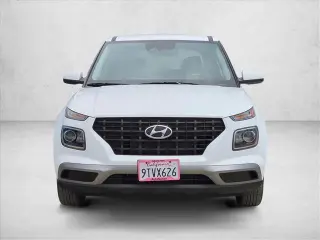Hyundai VENUE 2025 SE 4p Crossover