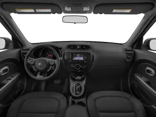 Kia Soul 2017 + Crossover de 4 puertas