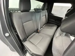 Toyota Tacoma 2025 4x2 SR5 4p Cabina Doble 5.0 ft SB