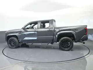 Toyota Tacoma 2025 4x2 SR5 4p Cabina Doble 5.0 ft SB